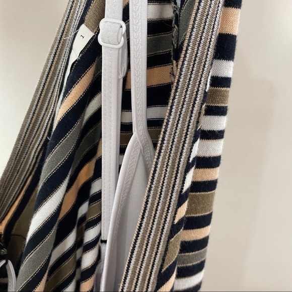 Karen Millen Asymmetrical Ruffle Fitted Dress - Picture 10 of 12